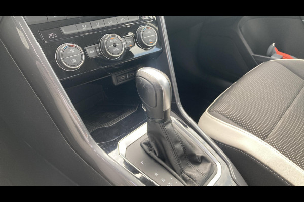 Volkswagen T-Roc 1.5 TSI 150pk DSG Sport | Led | Clima | Acc | Virtual cockpit
