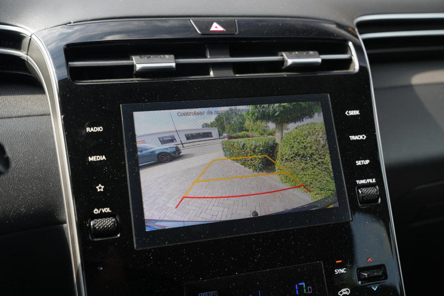 Hyundai Tucson 1.6 T-GDI HEV i-Motion Rijstrooksensor Hill hold Dakrails DAB Apple carplay