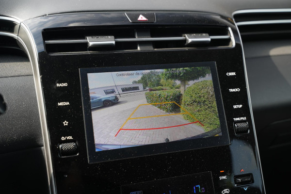 Hyundai Tucson 1.6 T-GDI HEV i-Motion Rijstrooksensor Hill hold Dakrails DAB Apple carplay