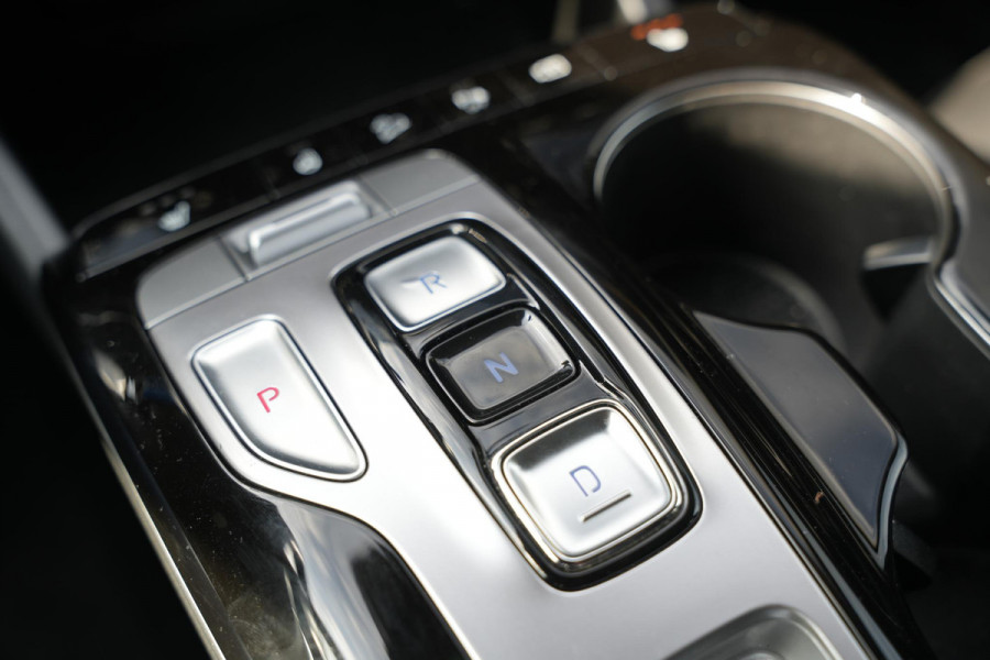 Hyundai Tucson 1.6 T-GDI HEV i-Motion Rijstrooksensor Hill hold Dakrails DAB Apple carplay