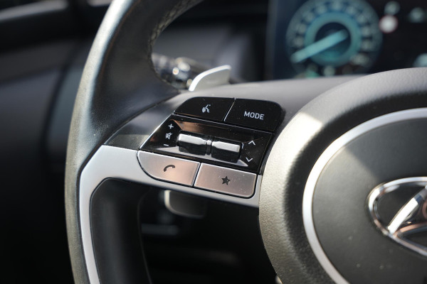 Hyundai Tucson 1.6 T-GDI HEV i-Motion Rijstrooksensor Hill hold Dakrails DAB Apple carplay