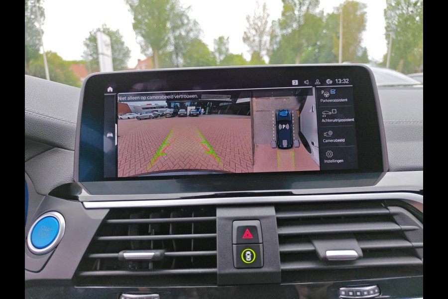 BMW iX3 High Executive 80 kWh PANODAK | LEDER | TREKHAAK | H& K  AUDIO