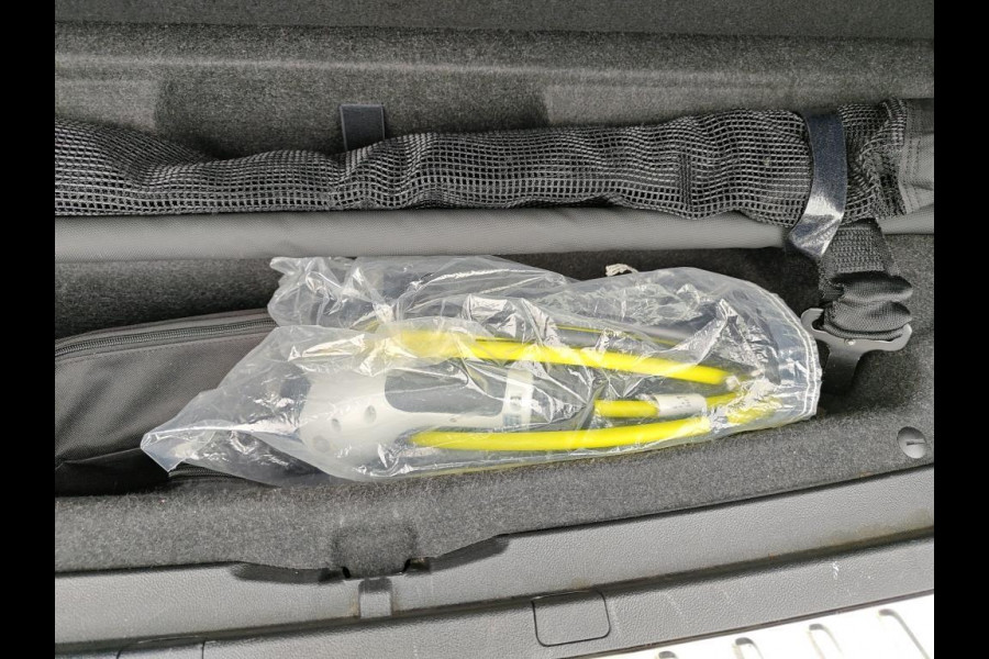 BMW iX3 High Executive 80 kWh PANODAK | LEDER | TREKHAAK | H& K  AUDIO