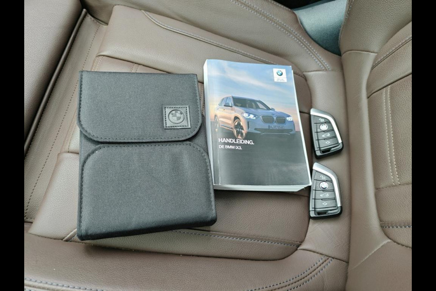 BMW iX3 High Executive 80 kWh PANODAK | LEDER | TREKHAAK | H& K  AUDIO