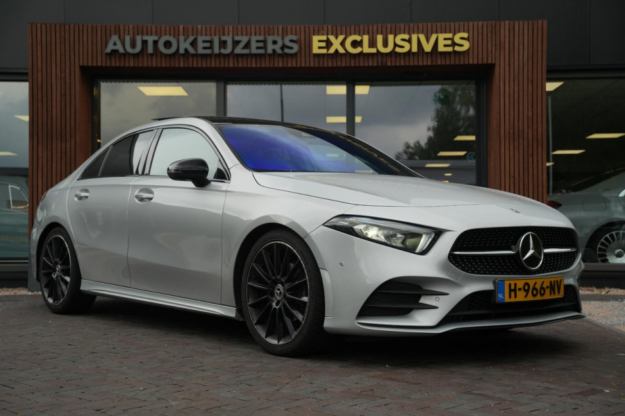 Mercedes-Benz A-Klasse 200 Business Solution AMG Panoramadak AMG Pakket WideScreen
