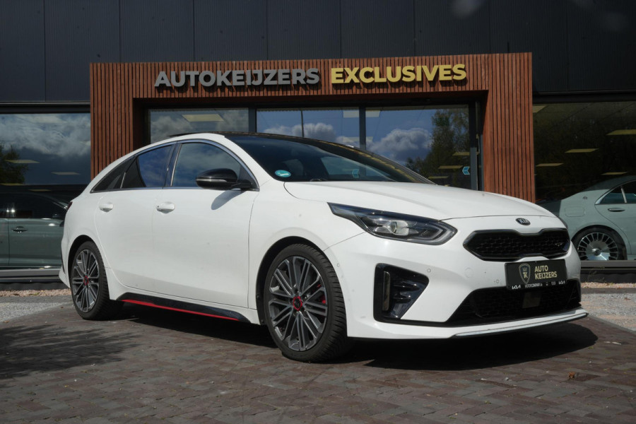 Kia ProCeed 1.6 T-GDI GT Panoramadak JBL Sportstoelen Camera Lane Assist
