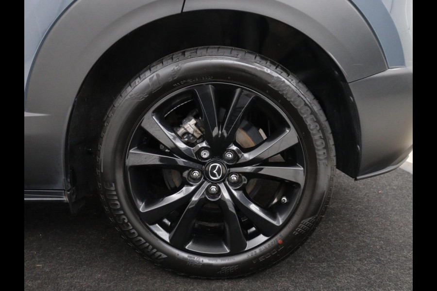 Mazda CX-30 2.0 e-SkyActiv-X M Hybrid Sportive | Stoelverwarming | Head-up | Adaptive cruise | BOSE sound | Carplay | Camera | Park assist |