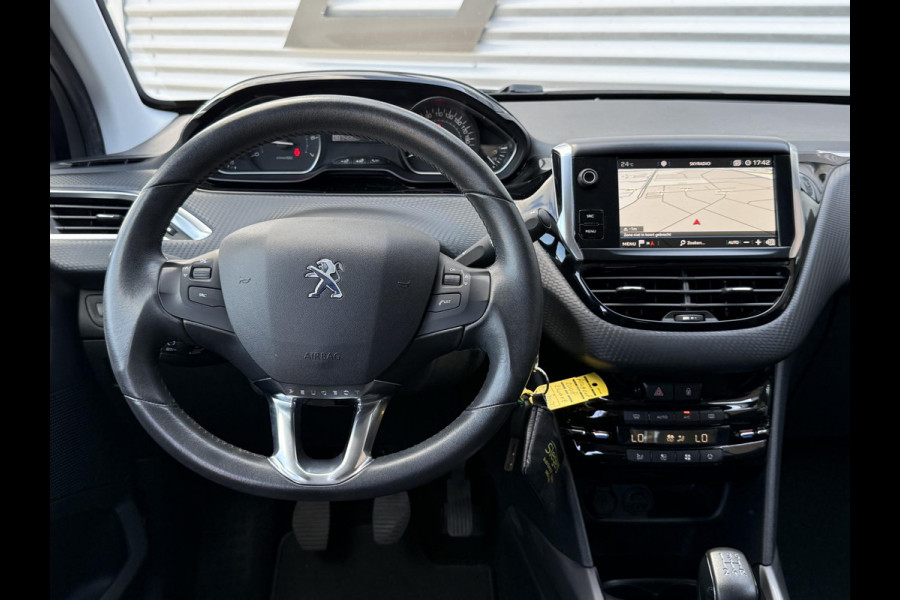 Peugeot 2008 1.2 PureTech Blue Lion 1e Eigenaar|Navi|D-riem vv in 2025|Clima|Cruise|Carplay|Elek Ramen|LM Velgen|PDC|Nieuwe APK bij aflevering