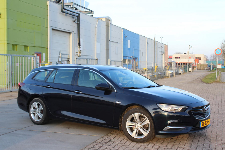 Opel Insignia Sports Tourer 1.5 Turbo Business Executive automaat 2E EIG, APPLE CAR PLAY CAMERA KEYLESS