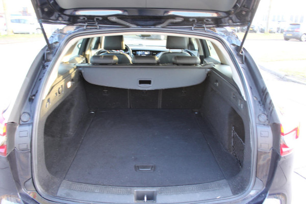 Opel Insignia Sports Tourer 1.5 Turbo Business Executive automaat 2E EIG, APPLE CAR PLAY CAMERA KEYLESS