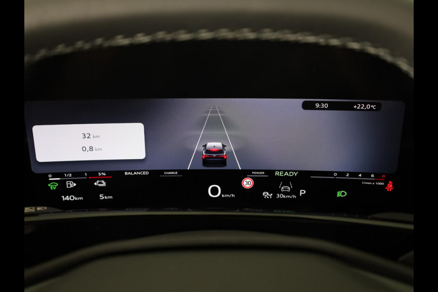Audi Q3 S edition e-hybrid 272 pk | Techniekpakket plus | Panorama-glasdak | Optiekpakket zwart-glanzend | Trekhaak mech. zwenkbaar |