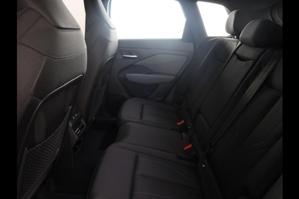 Audi Q3 S edition e-hybrid 272 pk | Techniekpakket plus | Panorama-glasdak | Optiekpakket zwart-glanzend | Trekhaak mech. zwenkbaar |