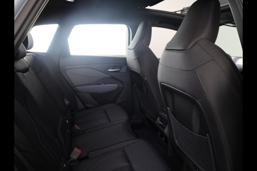 Audi Q3 S edition e-hybrid 272 pk | Techniekpakket plus | Panorama-glasdak | Optiekpakket zwart-glanzend | Trekhaak mech. zwenkbaar |