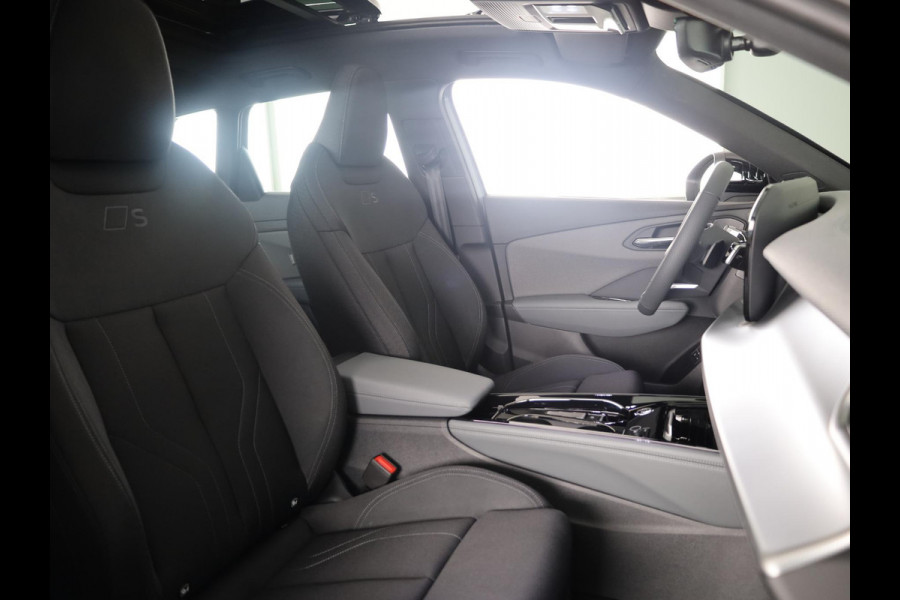 Audi Q3 S edition e-hybrid 272 pk | Techniekpakket plus | Panorama-glasdak | Optiekpakket zwart-glanzend | Trekhaak mech. zwenkbaar |