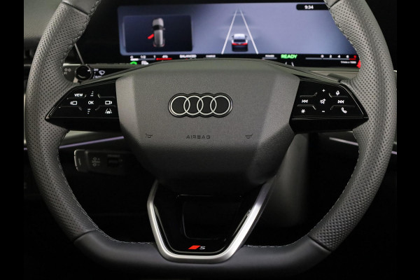Audi Q3 S edition e-hybrid 272 pk | Techniekpakket plus | Panorama-glasdak | Optiekpakket zwart-glanzend | Trekhaak mech. zwenkbaar |