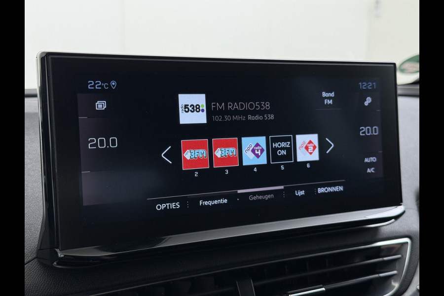 Peugeot 3008 131PK Automaat GT Adap.Cruise Stoelverwarming Elek.Achterklep 3D-Navi 360°Camera Apple Carplay Android Auto Ecc Pdc Privacy Glas Lmv Led Connected-Apps Bluetooth Lane Assist Led Dodehoeksensor Voorzien van All-Season banden