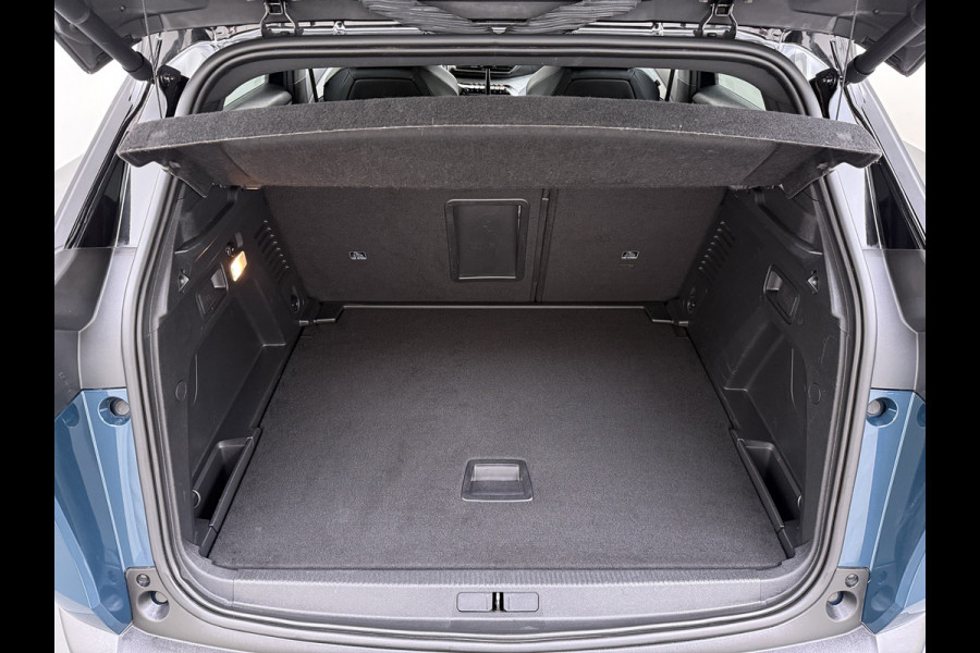 Peugeot 3008 131PK Automaat GT Adap.Cruise Stoelverwarming Elek.Achterklep 3D-Navi 360°Camera Apple Carplay Android Auto Ecc Pdc Privacy Glas Lmv Led Connected-Apps Bluetooth Lane Assist Led Dodehoeksensor Voorzien van All-Season banden