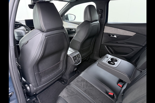 Peugeot 3008 131PK Automaat GT Adap.Cruise Stoelverwarming Elek.Achterklep 3D-Navi 360°Camera Apple Carplay Android Auto Ecc Pdc Privacy Glas Lmv Led Connected-Apps Bluetooth Lane Assist Led Dodehoeksensor Voorzien van All-Season banden