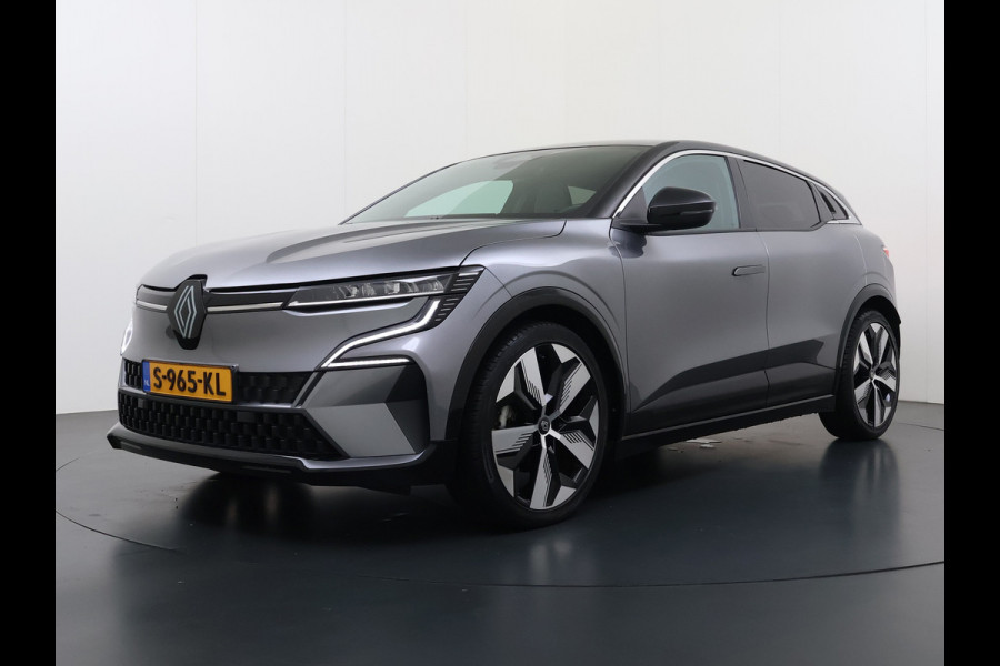 Renault Mégane E-Tech EV60 Two Tone Camera Stoel+Stuurverwarming Apple Carplay Android Auto Google®-Maps Navi Ecc Lmv 20" Optimum Charge Techno Pdc Multi-Sense Lmv Bluetooth Google Assistent ESP Lane Assist Regen-Lichtsensor 1e Eigenaar