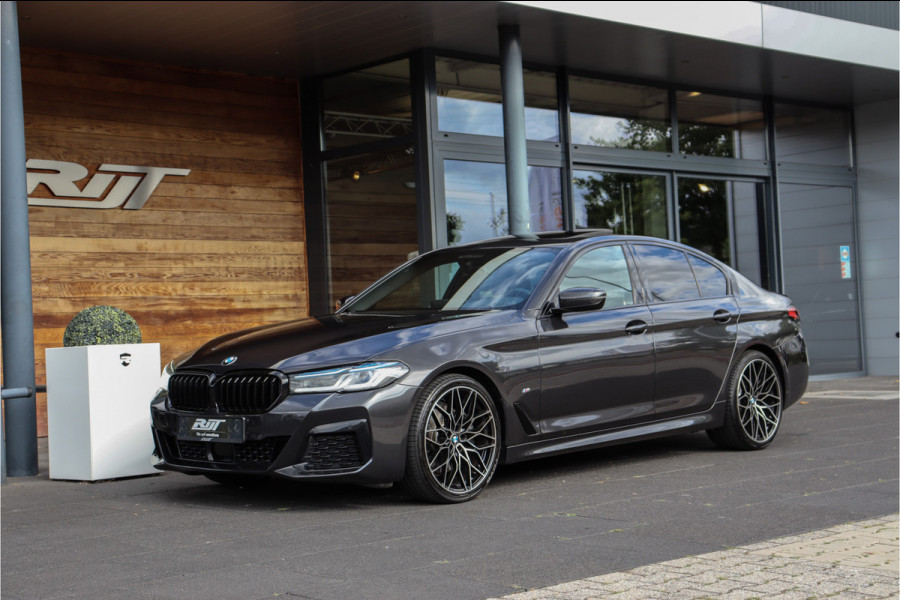 BMW 5 Serie 540i M-Sport **HUD/E.dak/Laserled/Excl.leder**