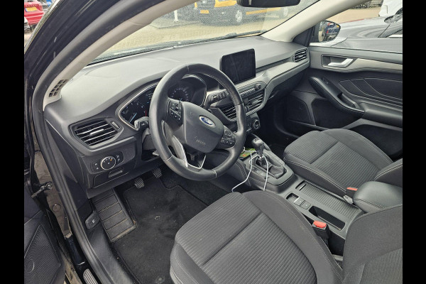 Ford FOCUS Wagon 1.0 EcoBoost ST Line Business | winterpack | Adaptieve cruise control | Trekhaak | 1.000kg trekgewicht