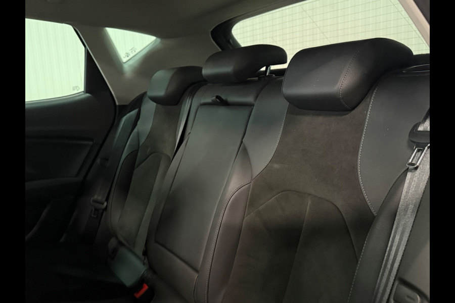 Seat Leon 1.4 EcoTSI FR Business Intense | PANO | VIRTUAL DASH | ACC | CAMERA