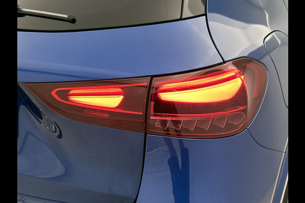 Mercedes-Benz GLA 250 e Star Edition AMG Line | Stoelverwarming, Achteruitrijcamera, Parkeersensoren, Metallic lak, AMG Line, Keyless Entry 19 inch Inclusief 24 maanden MB Certified garantie voor Europa.