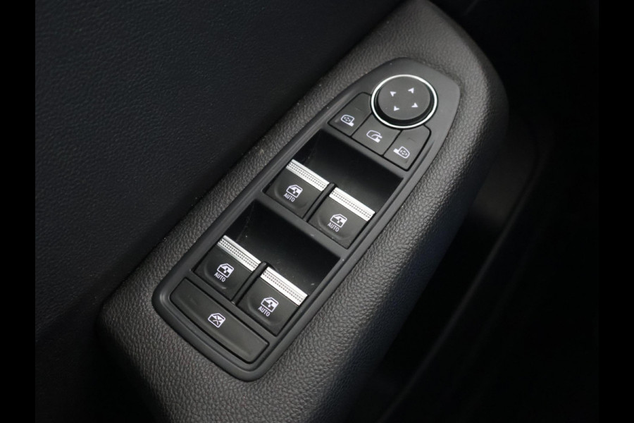 Renault Clio 1.0 TCe INTENS + TREKHAAK | STOELVERWARMING | LED | APPLE CARPLAY | CRUISE CONTROL