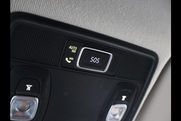 Renault Clio 1.0 TCe INTENS + TREKHAAK | STOELVERWARMING | LED | APPLE CARPLAY | CRUISE CONTROL