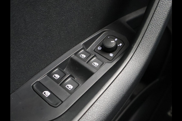 Škoda Karoq 1.5 TSI ACT 150 PK *12.878 KM!* + PANORAMADAK + VIRTUAL COCKPIT | ADAPTIVE CRUISE | CAMERA