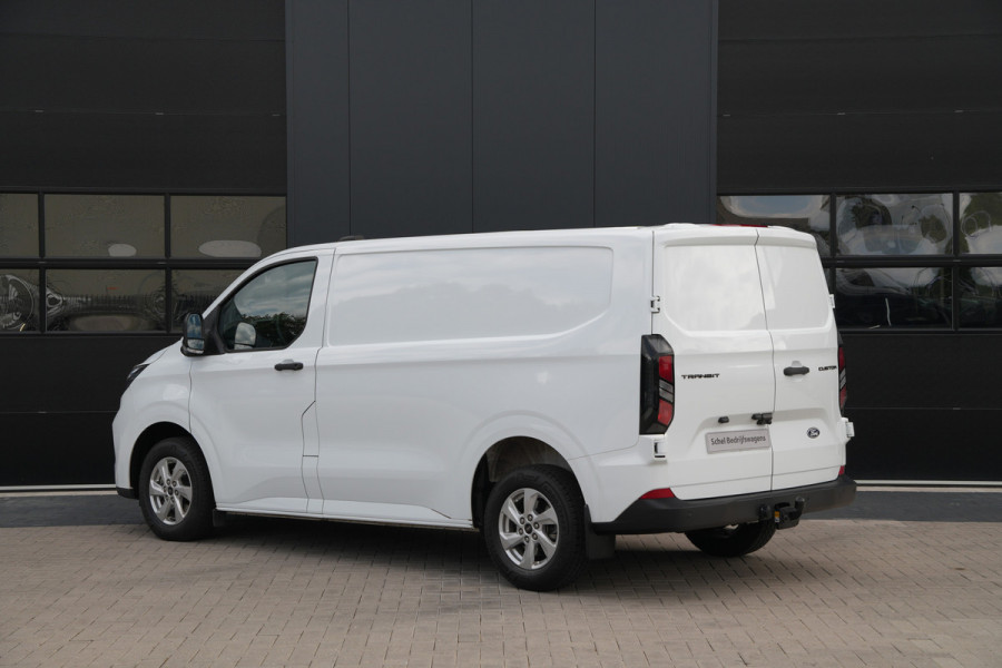Ford Transit Custom 320 2.0 TDCI L1H1 Trend 170pk - 1 + 1 Stoel - Trekhaak - Blindspot - ACC - Navi - Rijklaar