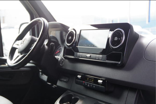 Mercedes-Benz Sprinter 519 3.0 CDI V6 L2H2 AUT. N1! DUBBELLUCHT, LED, 360 CAMERA, 3.5T TREKHAAK, LEDER, MBUX 10'', CRUISE, NAVI, CLIMA,