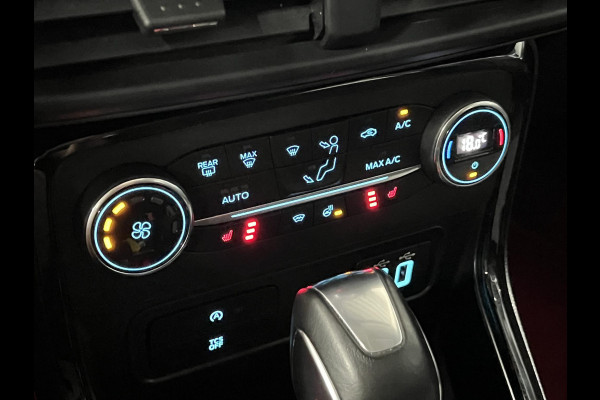 Ford EcoSport 1.0 EcoBoost Titanium Trekhaak | Open dak | Cruise control | Stuur-/Stoelverwarming | Carplay |  Verwarmde voorruit | Navigatie | Bang & Olufsen
