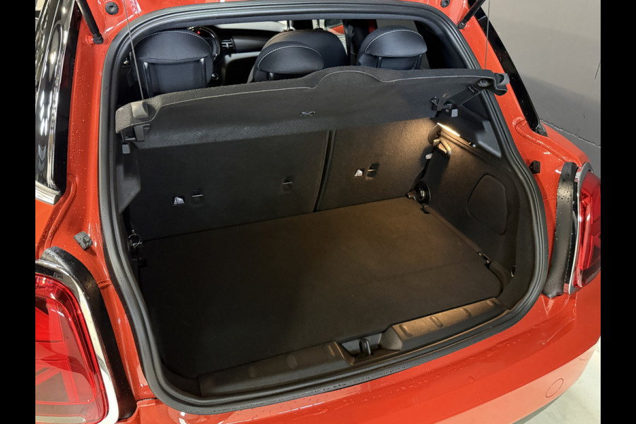 MINI 5-deurs 1.5 Cooper Pepper | Keyless | Dealeronderhouden | All-Season