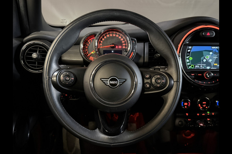 MINI 5-deurs 1.5 Cooper Pepper | Keyless | Dealeronderhouden | All-Season