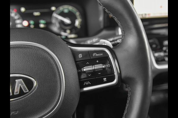 Kia Sorento 1.6 T-GDI Plug-in Hybrid 4WD ExecutiveLine 5p. Leer Panoramadak Camera Adaptive cruise control Navi