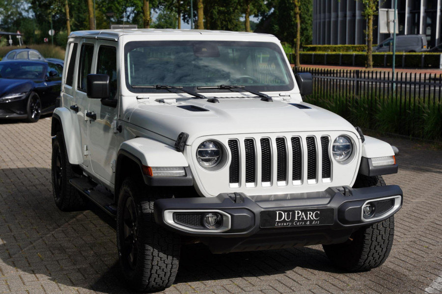 Jeep Wrangler 3.6 Sahara / 57 D.Km / Zwart Leder / Side Steps