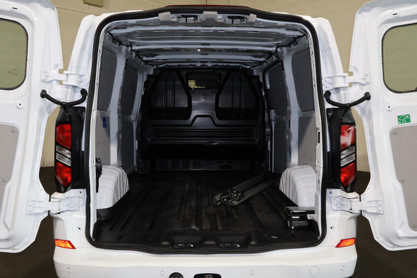 Ford Transit Custom 2.0 TDci 130pk L1 H1 Automaat Limited Navigatie 360gr Camera