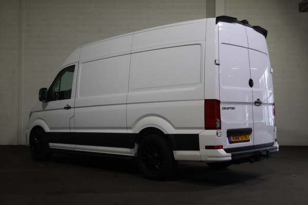 Volkswagen Crafter 2.0 TDI L3 H3 140pk Black Line Airco Navigatie Spoilerpakket
