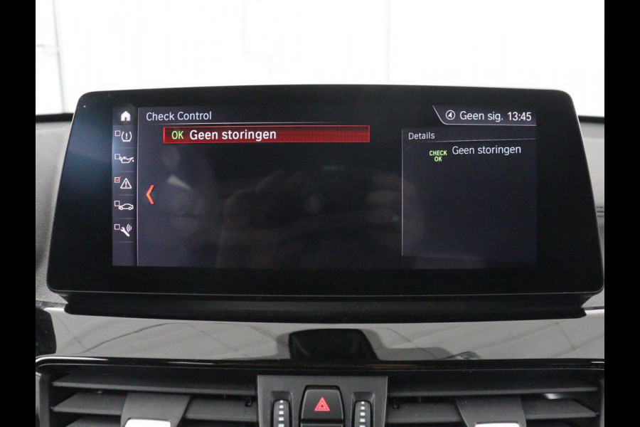 BMW X1 xDrive25e High Executive | SOH 85,2% | Half leder | Adaptive cruise | Stoelverwarming | Climate control | Navigatie | Camera | Park assist | Elektrische achterklep