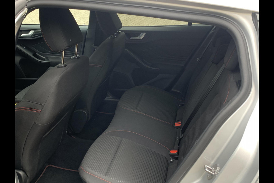 Ford FOCUS Wagon 1.0 EcoBoost Hybrid ST Line X 155pk | Winterpack | Driver Assistance Pack | Orig. NL auto
