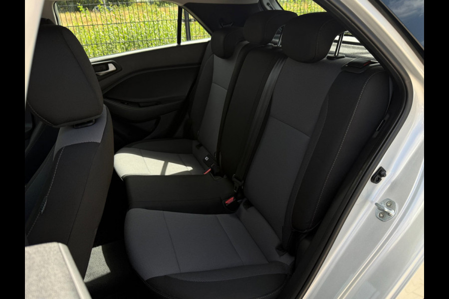 Hyundai i20 1.0 T-GDI Comfort |1ste Eigenaar | PDC | Camera | Navi |