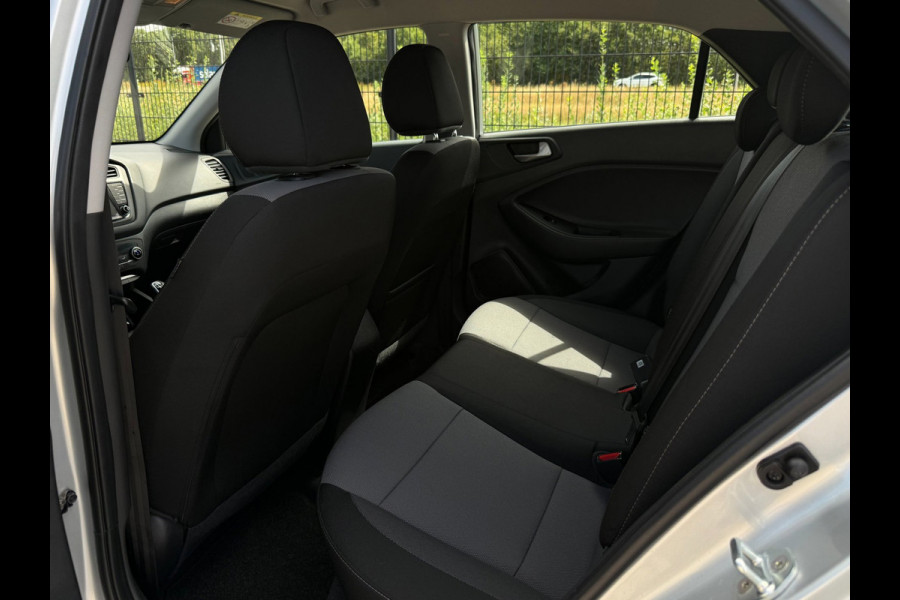 Hyundai i20 1.0 T-GDI Comfort |1ste Eigenaar | PDC | Camera | Navi |