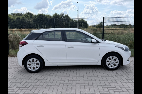 Hyundai i20 1.0 T-GDI Comfort | PDC | Camera | Navi |