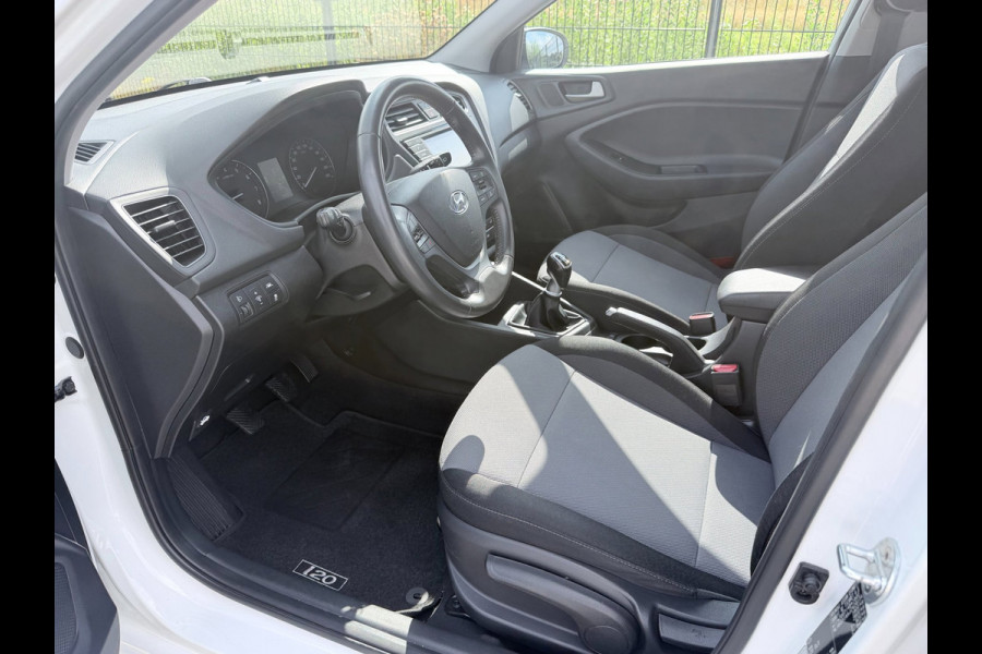 Hyundai i20 1.0 T-GDI Comfort | PDC | Camera | Navi |