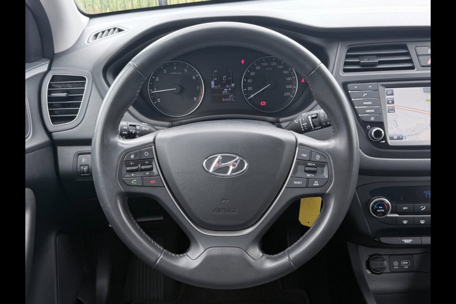 Hyundai i20 1.0 T-GDI Comfort | PDC | Camera | Navi |