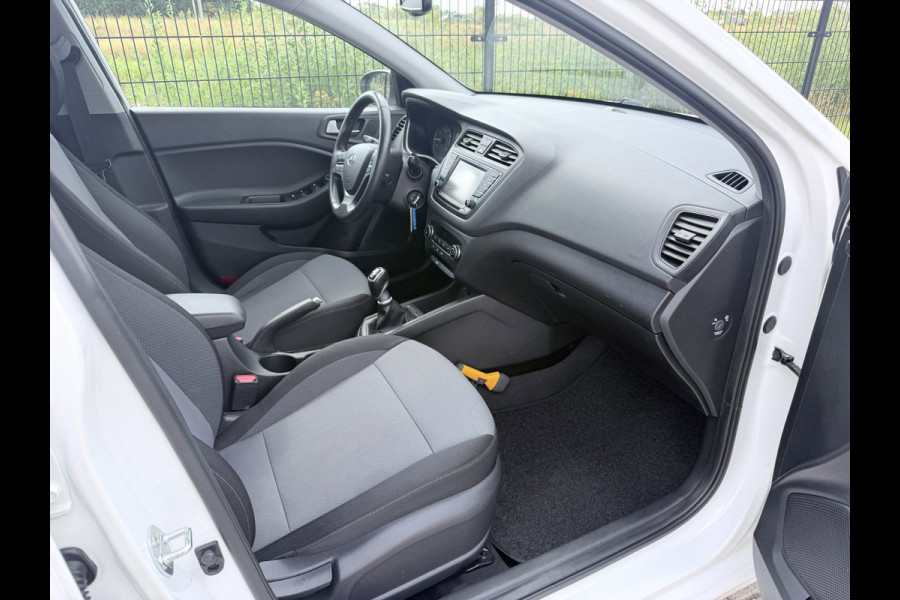 Hyundai i20 1.0 T-GDI Comfort | PDC | Camera | Navi |