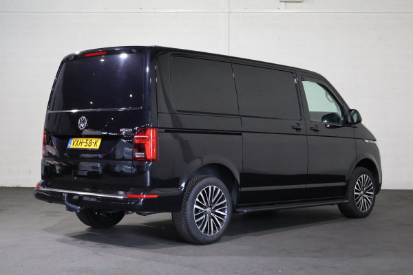 Volkswagen Transporter 2.0 TDI L1 H1 4Motion Automaat Bulli