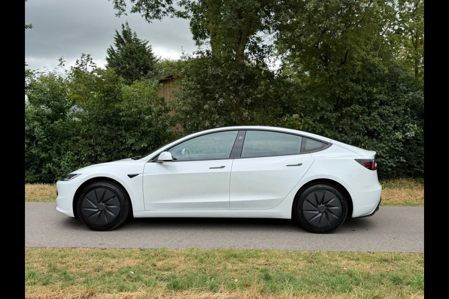 Tesla Model 3 RWD 60 kWh | Self Driving + Camera + Stoelvw Nu € 39.975,-!!!