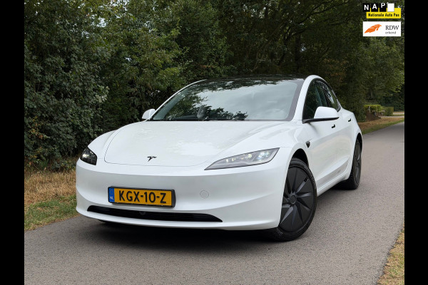 Tesla Model 3 RWD 60 kWh | Self Driving + Camera + Stoelvw Nu € 39.975,-!!!